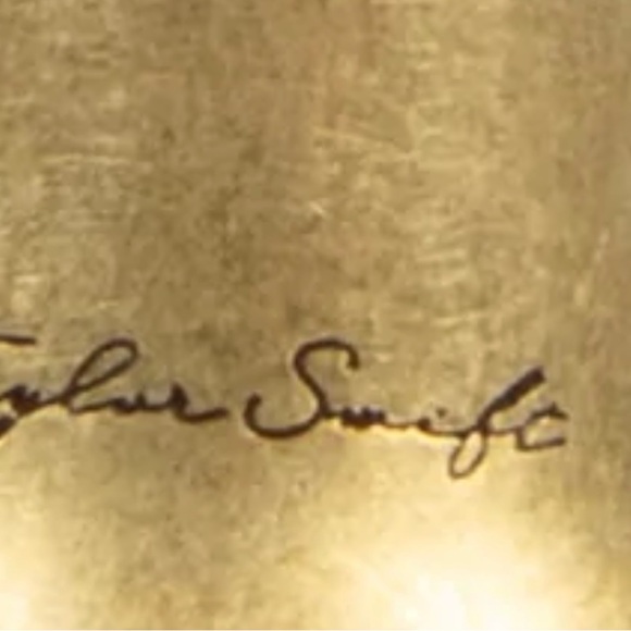 SOLDTaylor Swift Official Speak Now 🔔 bell necklace *New* - Picture 6 of 9